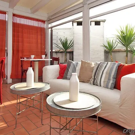 Gasthuis City Guest House 4*