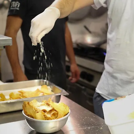 Gasthof City Guest House 4*